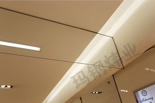 玻璃挡烟垂帘(垂壁)